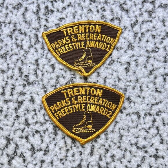 VTG New Jersey TRENTON PARKS & RECREATION Ice Figure Skating 9 Patch Lot Skate - Picture 4 of 11